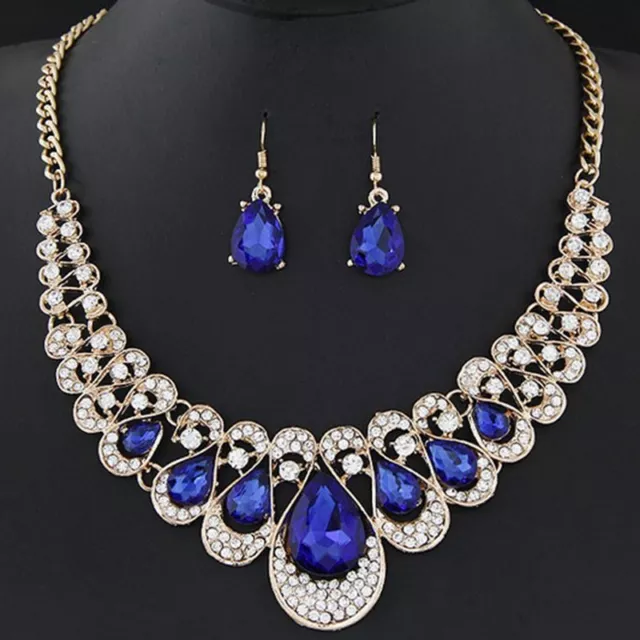 Ladies Chic Crystal Chunky Pendant Choker Statement Bib Necklace Earrings Set IT