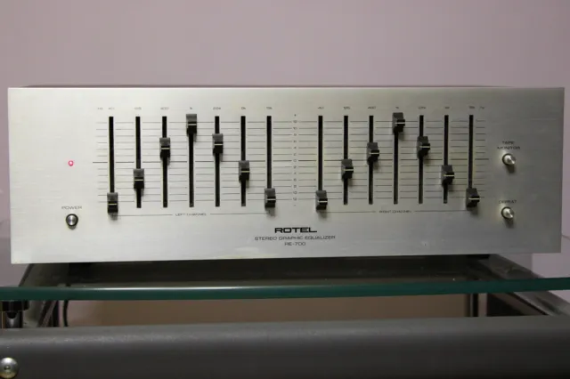 Rotel RE-700  Graphic Equalizer