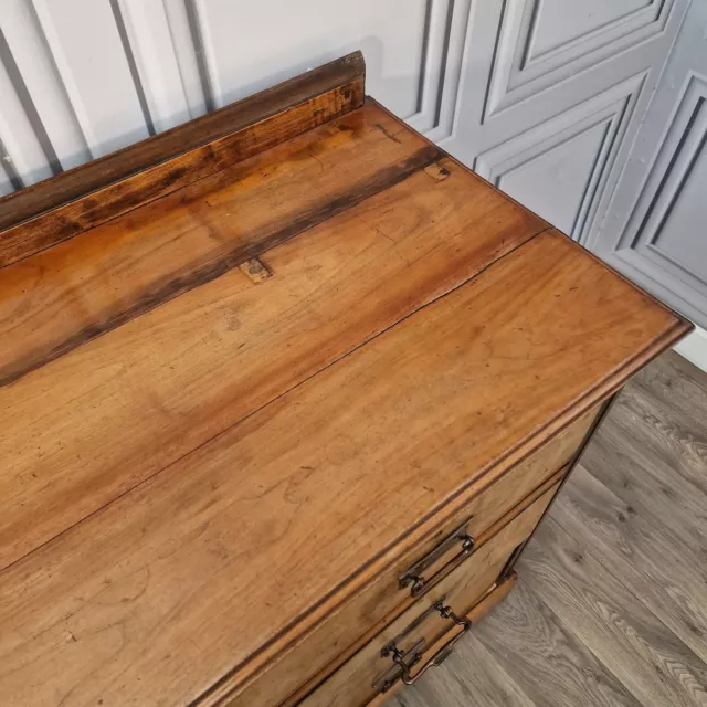 Antique Edwardian Georgian Style  Walnut Chest Of 4 Drawers / Commode On Castors 2