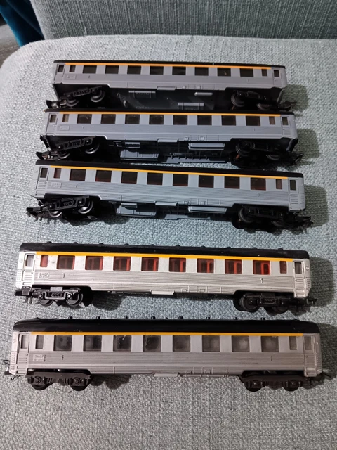 TRAIN ECHELLE HO JOUEF WAGON TYPE TOMBEREAU A ESSIEUX au 1/87 ème EUR