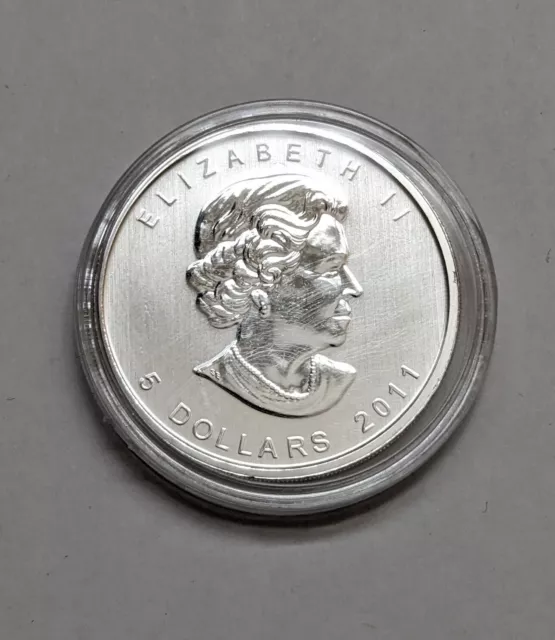 2011 Canadian Silver Maple Leaf 1oz Coin - 0.999 Fine Silver