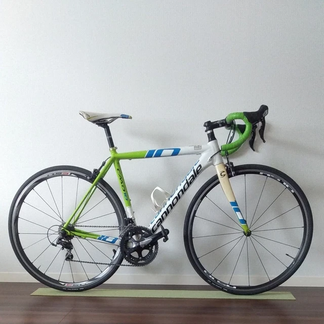 Road Bike Cannondale CAAD10