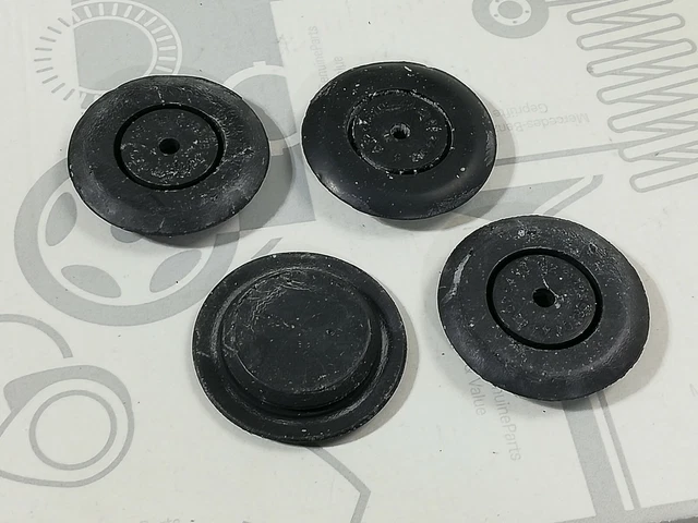 Produktbild von Gummi Blindstopfen 20mm. Für Mercedes R107 W108 W110 W111 W113 & 190S