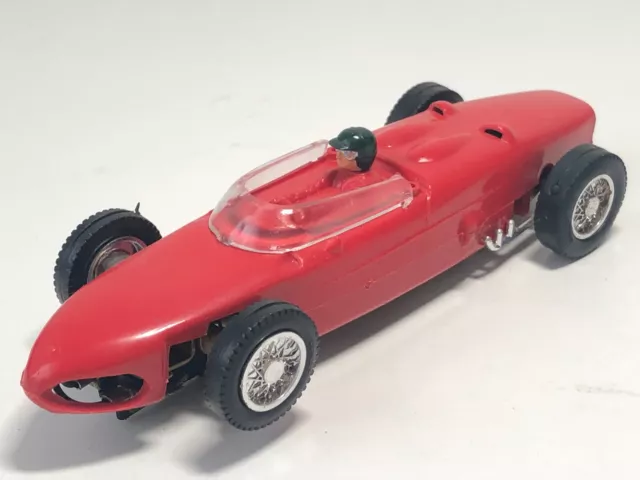 Scalextric FERRARI F1 rojo chasis metal años60 slot car 1:32 scx monogram revell