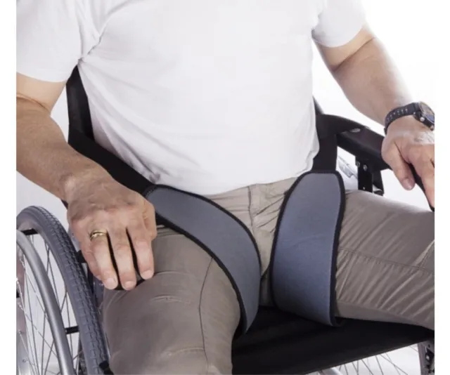 Sitzhose Rollstuhlsitzhose Positionierung im Rollstuhl Rollstuhlgurt Fixierhose