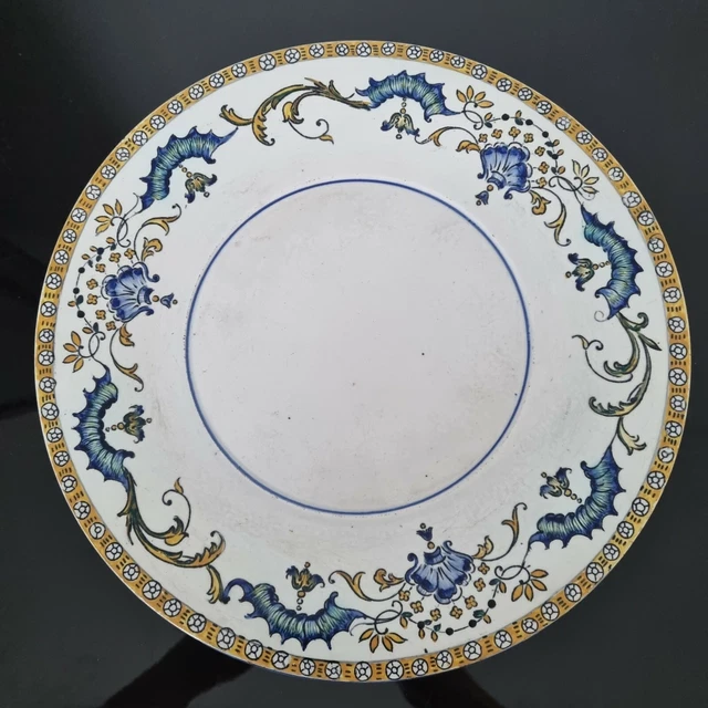 GIEN - Plat ancien Décor Renaissance XIXè Rare Modèle - Antique French Dish