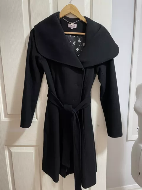 Review Size 6 Wool Black Coat