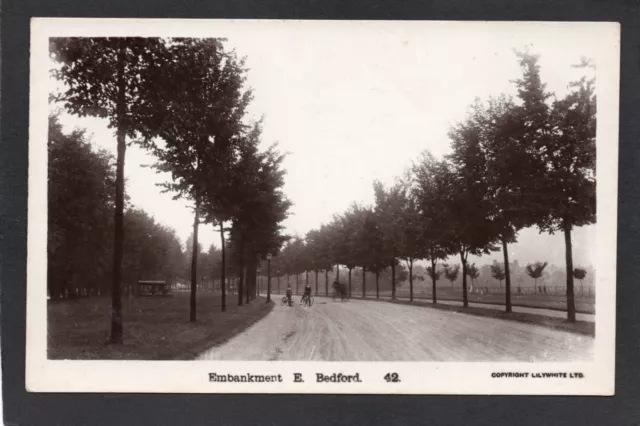 Postcard Bedford Bedfordshire the Embankment early RP by Lilywhite