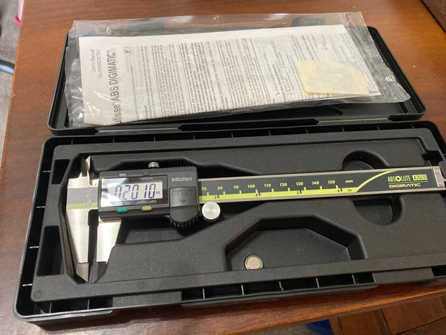 Mitutoyo 500-196-30 - 6" ABSOLUTE AOS Digimatic Caliper CD-6ASX