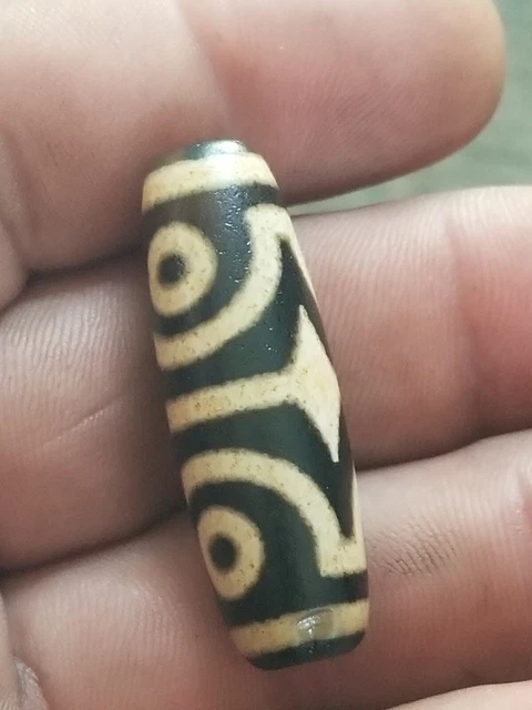 Rare  Antique Indo/Tibetan  Old Cinnabar Agate Tiger Tooth 4 EyeDzi Bead