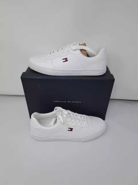 Tommy Hilfiger Woman's Sneakers & Athletic Shoes Lelini Size 9 M.
