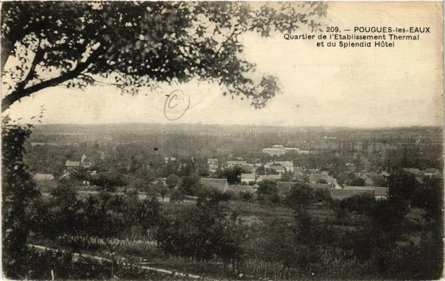 CPA POUGUES-les-EAUX Quartier de l'Etabl. Thermal (420770)