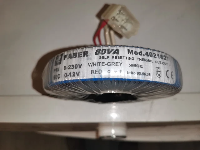 Transformateur Torique Tector – 240V Vers 11,8V 300VA – Occasion