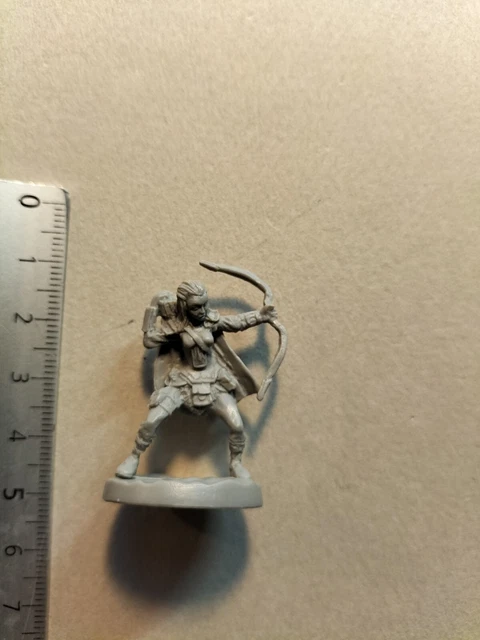 Miniature Female Ranger Ian - Jeu De Société MYTH Boardgame Kickstarter, Référence G682, Occasion
