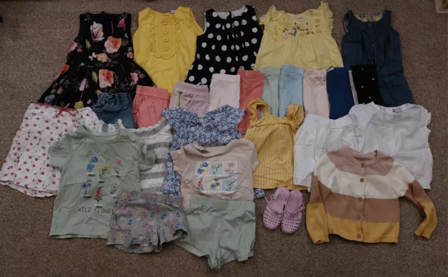 Girls Large Summer Clothes Bundle Age 3-4. Next, M&S, John Lewis etc