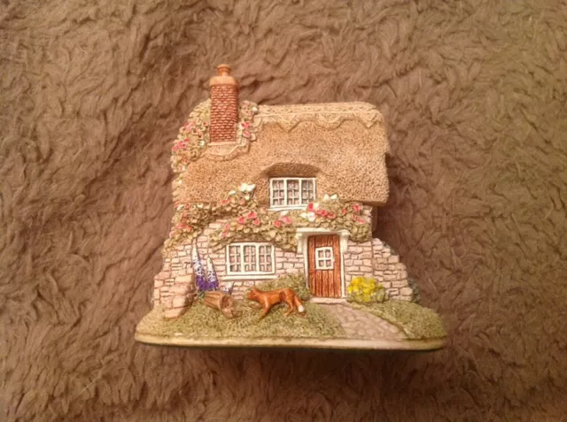 Lilliput Lane Loxdale Cottage English Collection: North.                   (456)