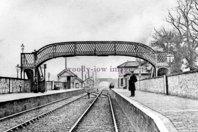pt0335 - Melbourn & Meldreth Railway Station , Cambridgeshire - Print 6x4