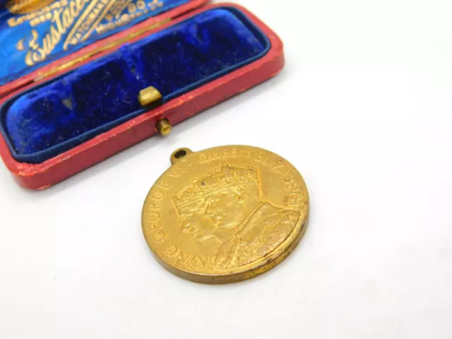 King George VI Coronation Commemorative Medal Antique 1937 Brass 3