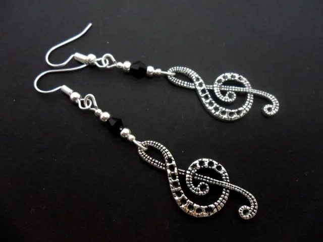 A Pair Of Tibetan Silver Musical Note Treble Clef Dangly Earrings. New.