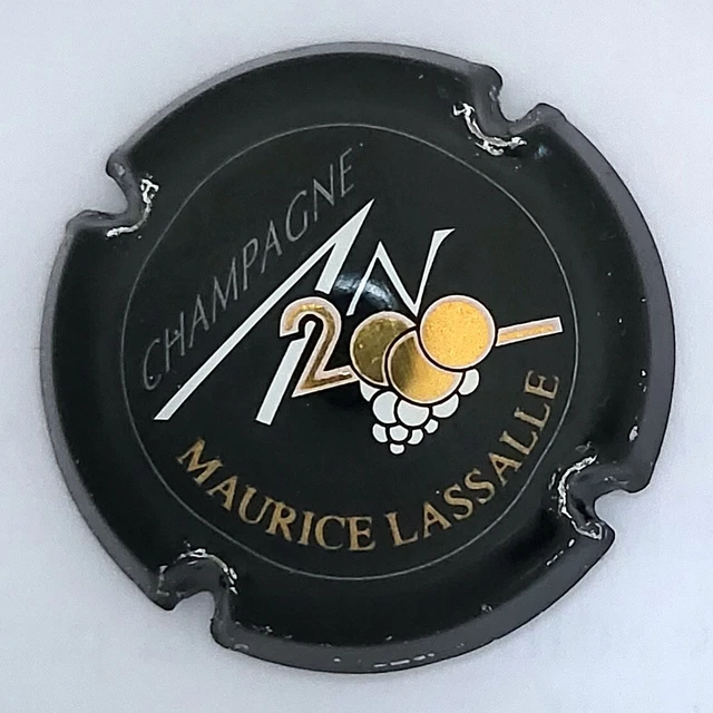 Capsule De Champagne An 2000 - Lassalle Maurice / 614 Noir
