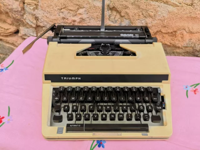 Analog typewriter, vintage typing machine, Gabriele 10 Triumph