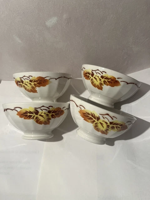 525 l. Bols à soupe en porcelaine avec anses blanc