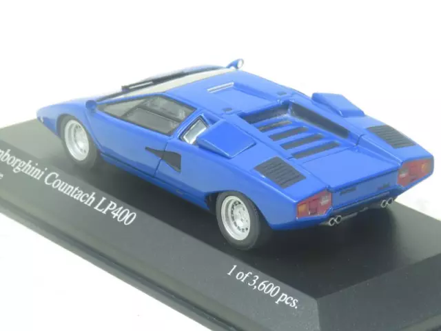 Minichamps 430 103105 Lamborghini Countach LP400 1974 Blue 1.43 Scale Boxed. 2