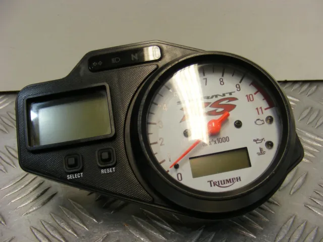 Triumph Sprint RS Speedo Clocks 26k miles Dash 955 955i 1999 to 2004 A770