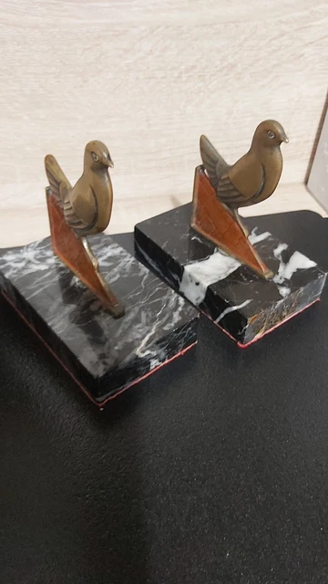 PAIRE DE SERRE-LIVRES anciens marbre et régule Mouettes Goélands Art