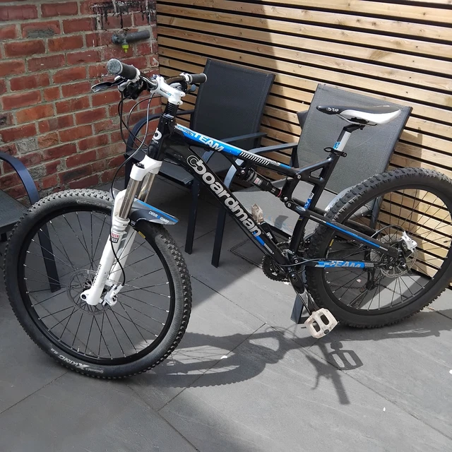 BOARDMAN FS TEAM Full Suspension Mountain Bike M well