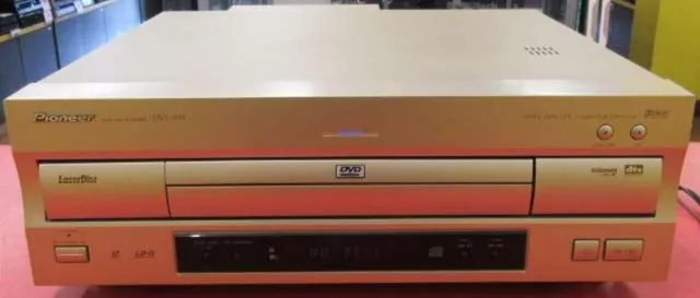 Schrott, nicht funktionierender Pioneer DVL-919 Laserdisc-Player aus Japan