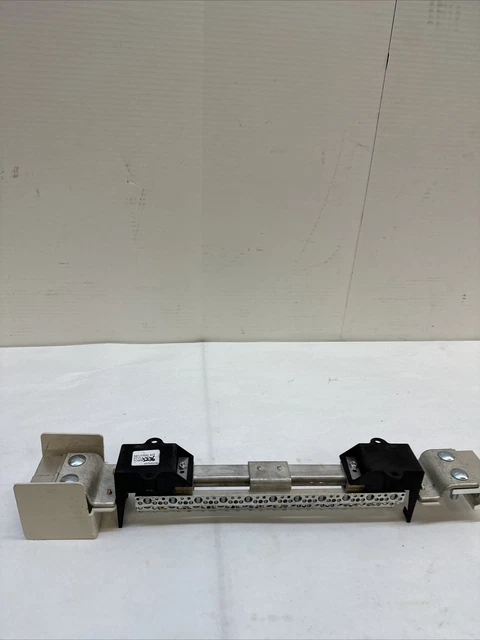 Eaton Cutler Hammer Neutral Assembly Board 1C96652G30 Terminal Block Strip