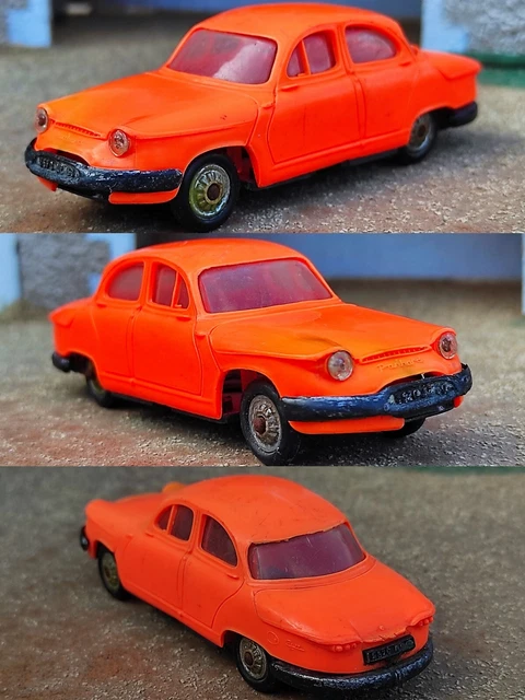 Ancienne Miniature Panhard PL 17 à L'échelle 1/43 - Marque MM Crepieux - Plastique Vintage Des Années 60 - Occasion