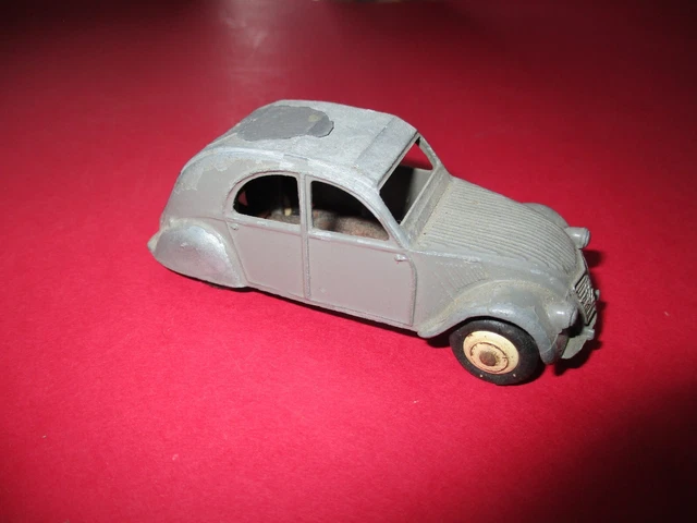 Dinky Toys  Made In France 1/43  2 Cv Citroen 2