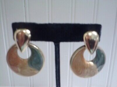 Vintage Green Gold Enameled Goldtone Metal Disk Doorknocker Post Pierce Earrings