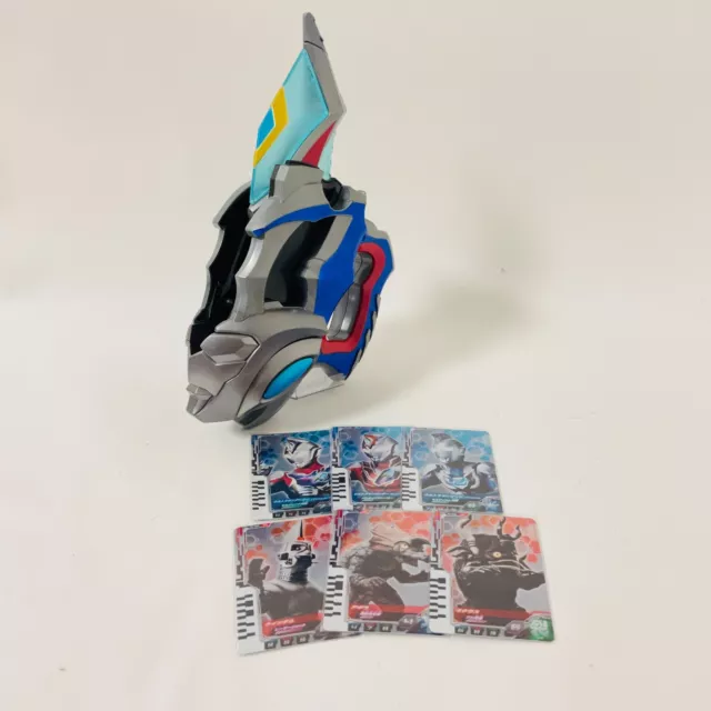 Bandai Ultraman Decker DX Ultraman D Flasher & Card Set