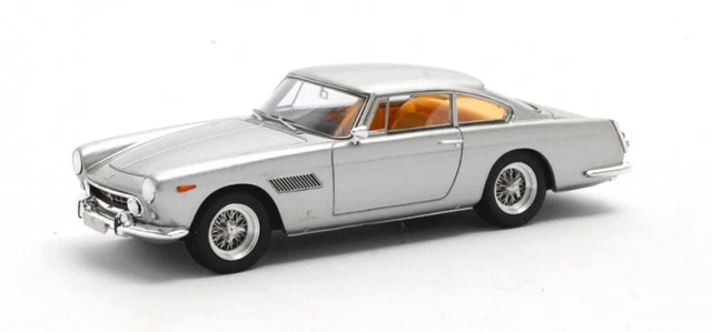 Ferrari 250 Gt / E 2+2 Coupé Pininfarina 1960 - matrix 1/43