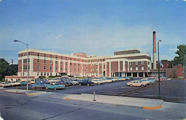 Quincy Illinois Blessing Hospital Old Cars Vintage Standard Postcard Unposted