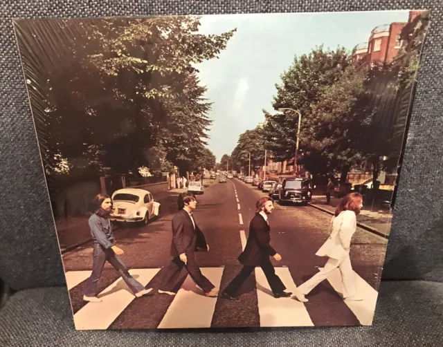 1970's BEATLES ABBEY ROAD RECORD ALBUM NEAR MINT NM ROCK LP's RECORDS VINYL LOOK