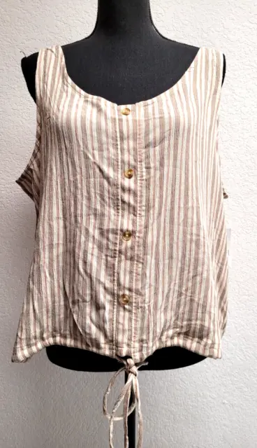 NWT dip Crop Top (M) Beige Stripe Ties at Bottom. Butto Accent. Relaxed Fit.