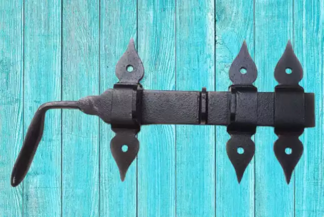 Decorative iron gate / door LATCH in black finish (HF-018)