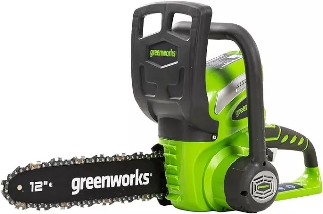 Greenworks G40CS30 Cordless Chainsaw, 30cm Bar Length, 4.2m/s Chain Speed, 40V &