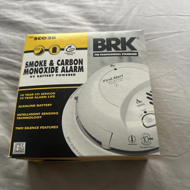 FIRST ALERT BRK SCO2B Smoke and Carbon Monoxide (CO) Detector with 9V