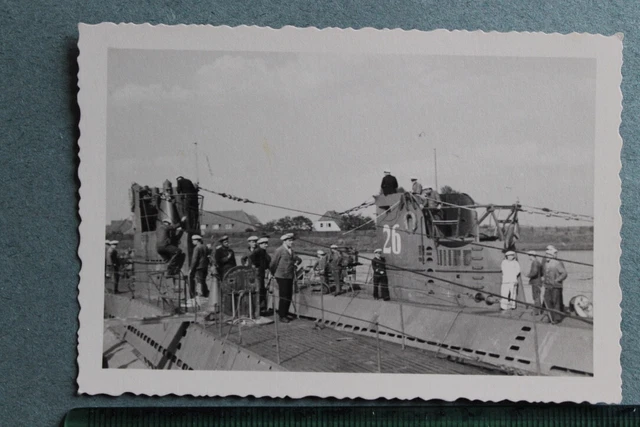 FOTO PHOTO 213016 WW2 Wehrmacht UBoot submarine U26 Turm 26 Besatzung