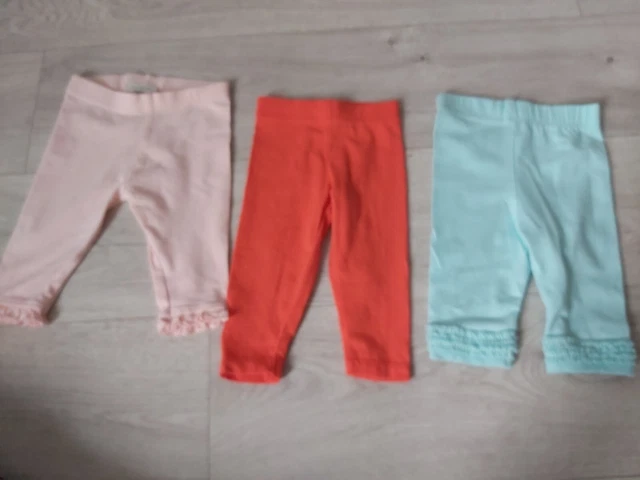 Pacchetto di vestiti enormi bambina 0-3 mesi 30 articoli inc SUCCESSIVO, bambino Disney #1 7