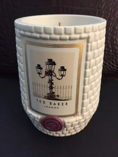 TED BAKER London Residence Scented Candle Wild Rose & Leather 250 g/8.8 Oz