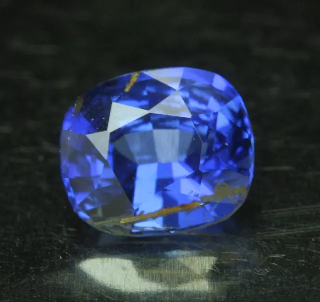 ungebrannter    SAPHIR / SAFIR    super Farbe     0,64 ct