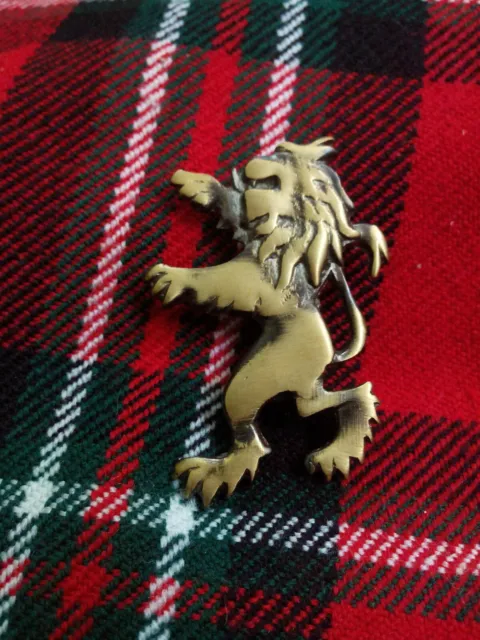 Neu Scottish Lion grassierender KILT Pin antikes Finish/Löwe grassierender Kilt Pin/Kilt Pin