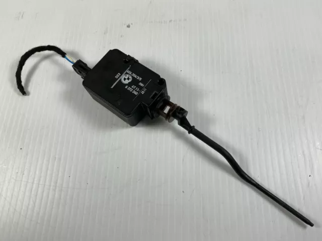 2001-05 BMW E46 330i 325i  FUEL DOOR LOCK ACTUATOR 8372240