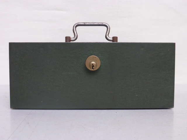 ALTE GELDKASSETTE EISEN Metall verschlossen ohne Schlüssel 24,9 x 18,0